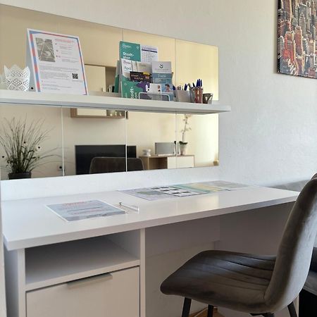 Zum Breyer Bnb City Apartment Baden Buitenkant foto