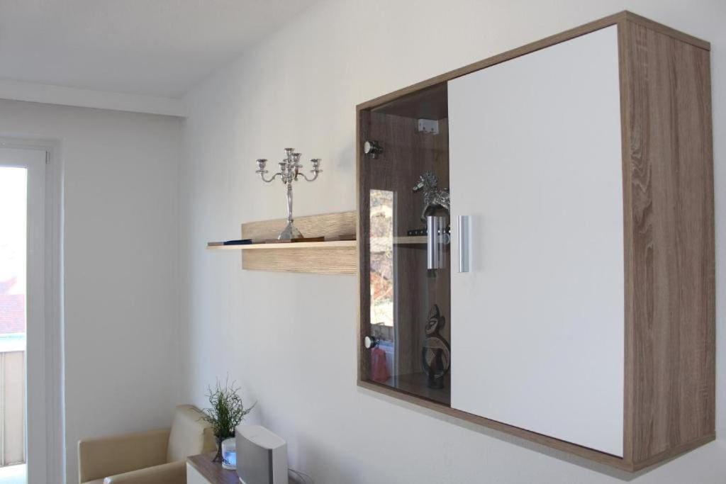 Zum Breyer Bnb City Apartment Baden Buitenkant foto